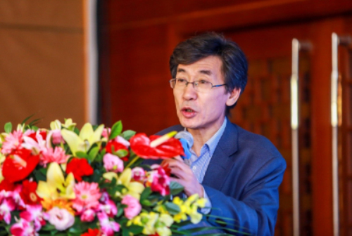 1515026428485020662.jpg 清华大学副校长薛其坤院士致欢迎词.jpg